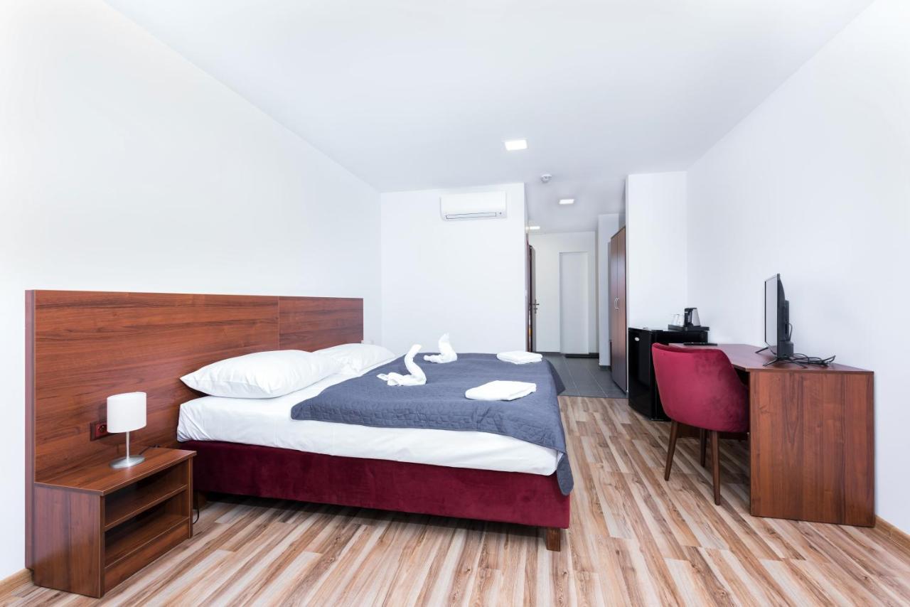 Penzion Sessler *** Trnava Ngoại thất bức ảnh