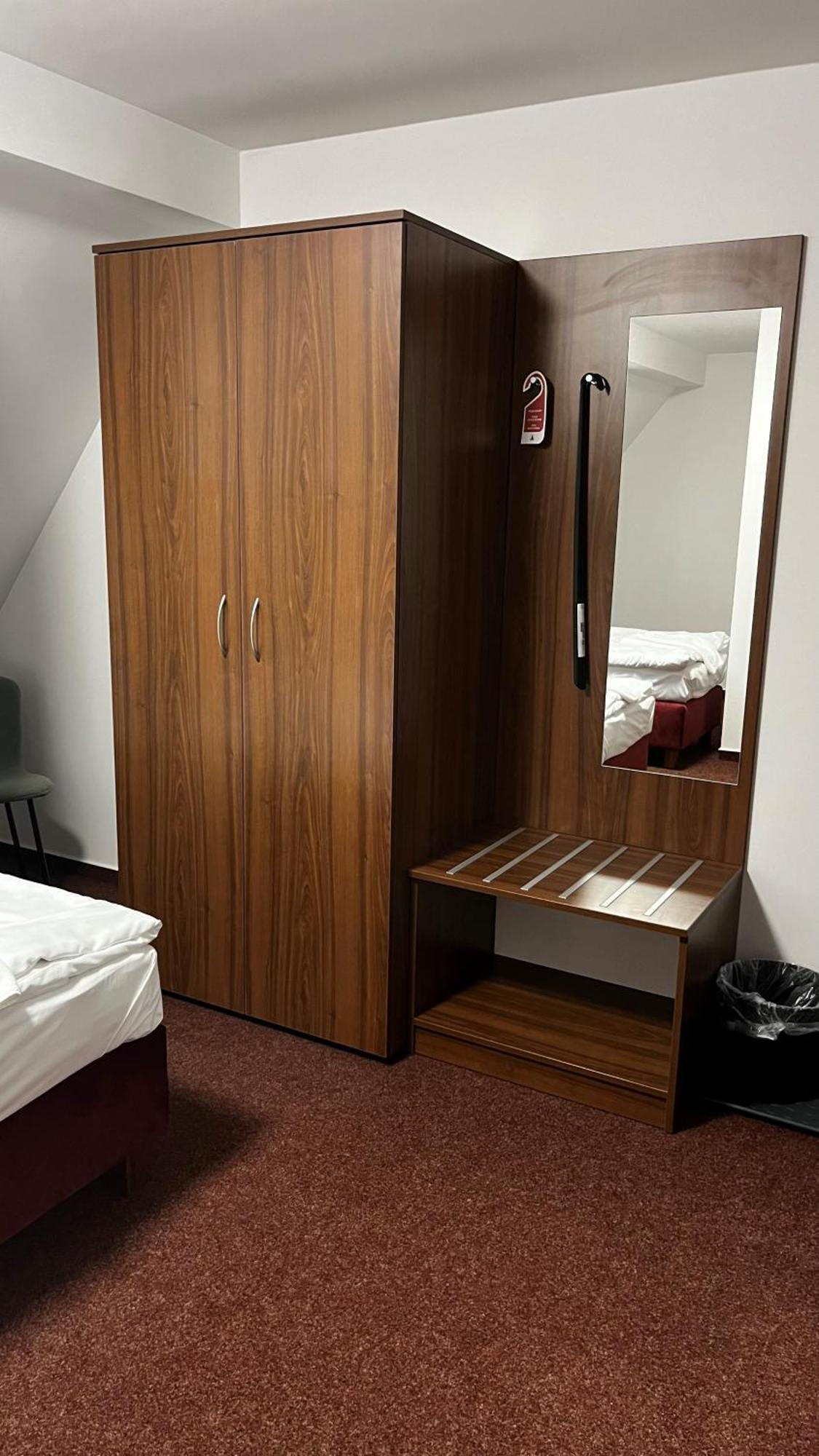 Penzion Sessler *** Trnava Ngoại thất bức ảnh