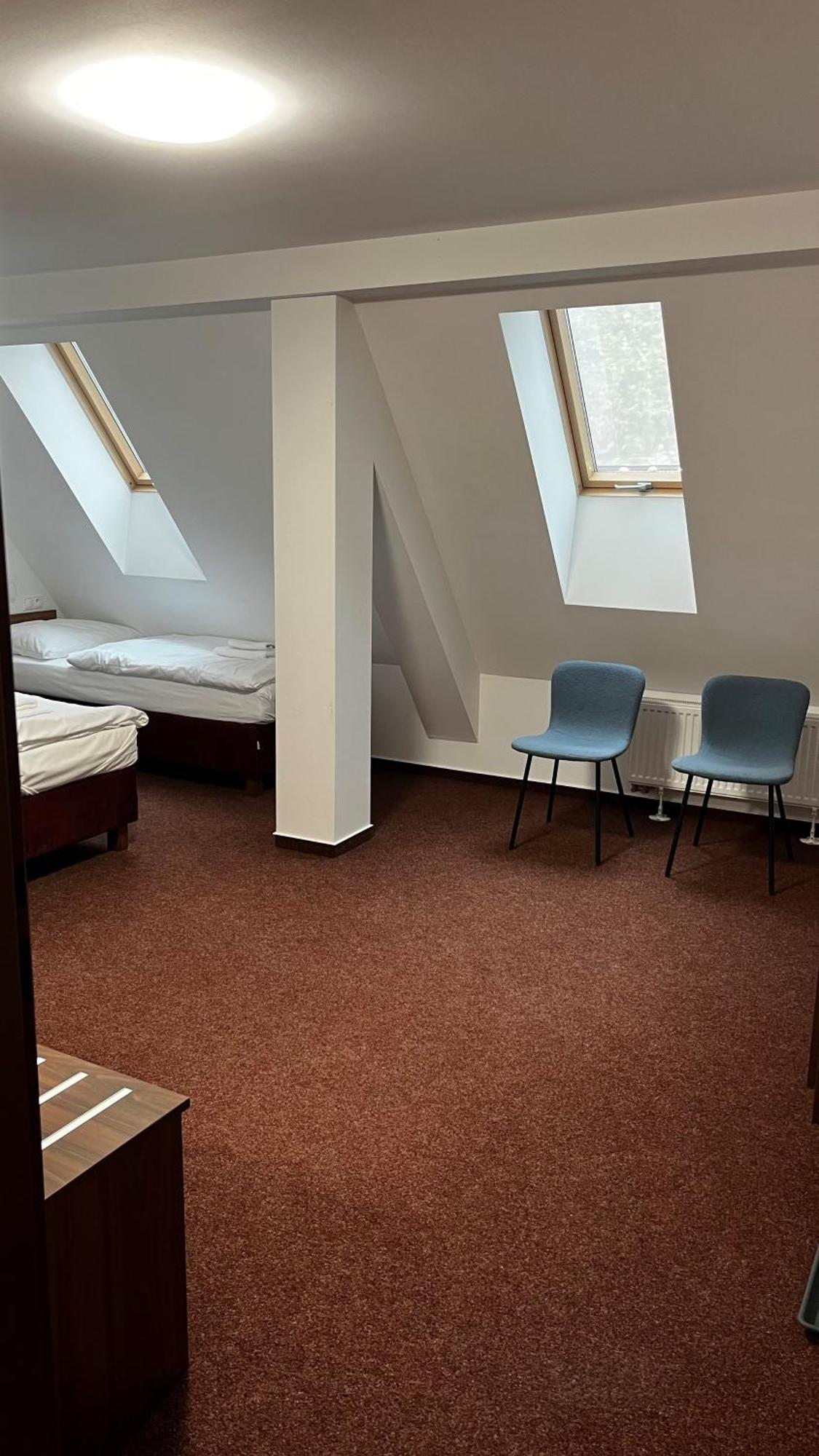 Penzion Sessler *** Trnava Ngoại thất bức ảnh