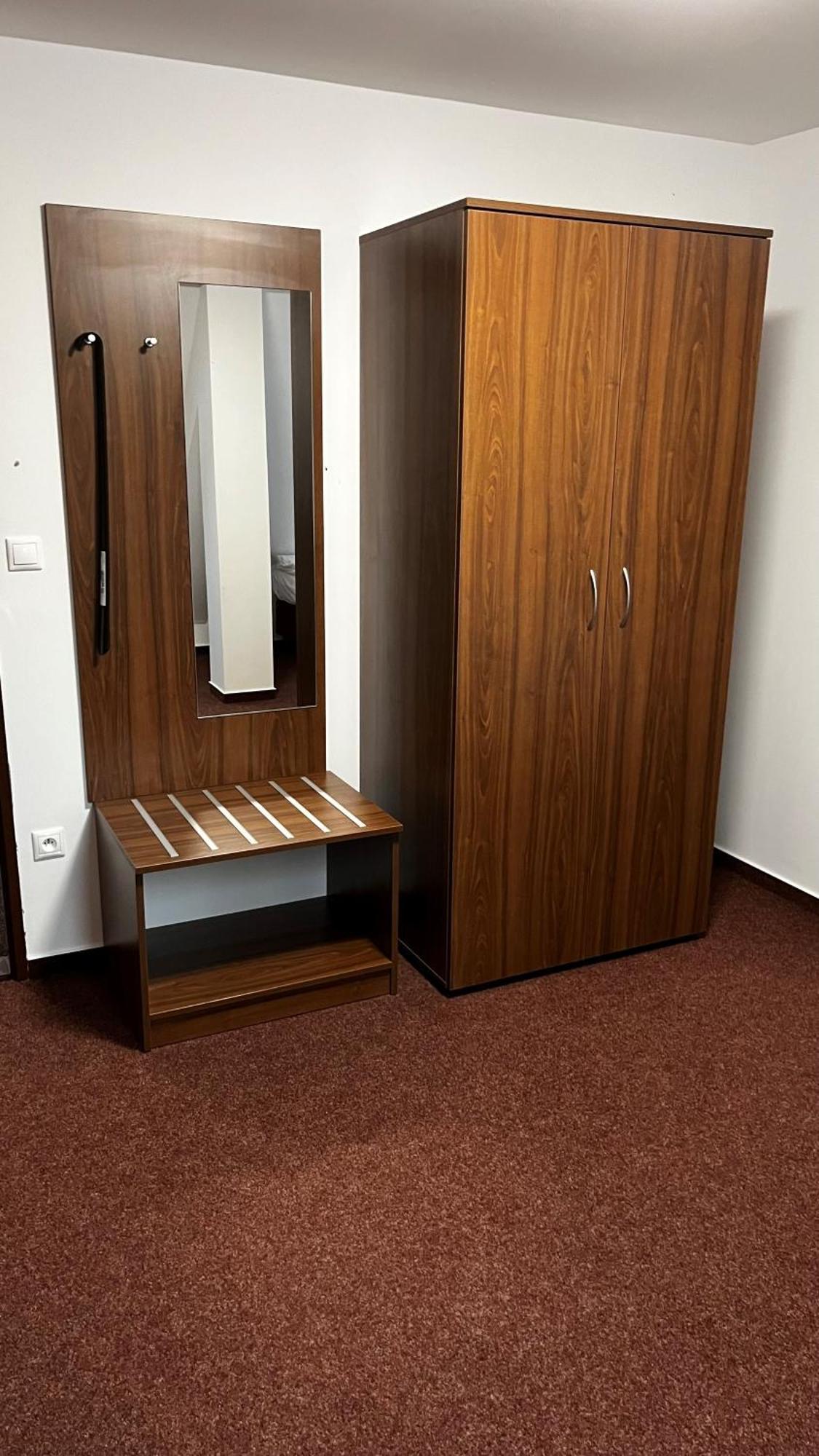 Penzion Sessler *** Trnava Ngoại thất bức ảnh