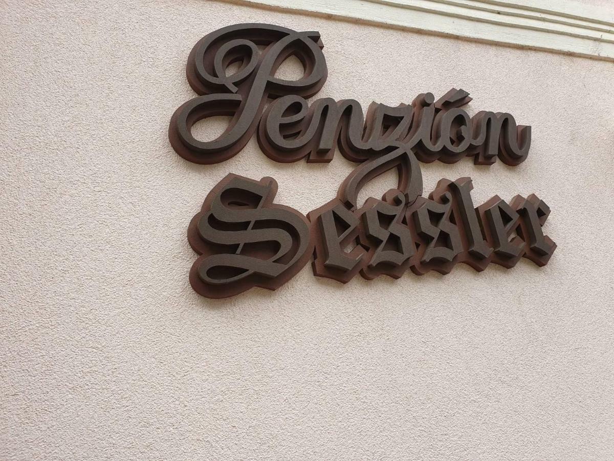 Penzion Sessler *** Trnava Ngoại thất bức ảnh